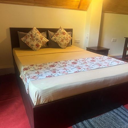 Steps Garden Resort نيجومبو المظهر الخارجي الصورة