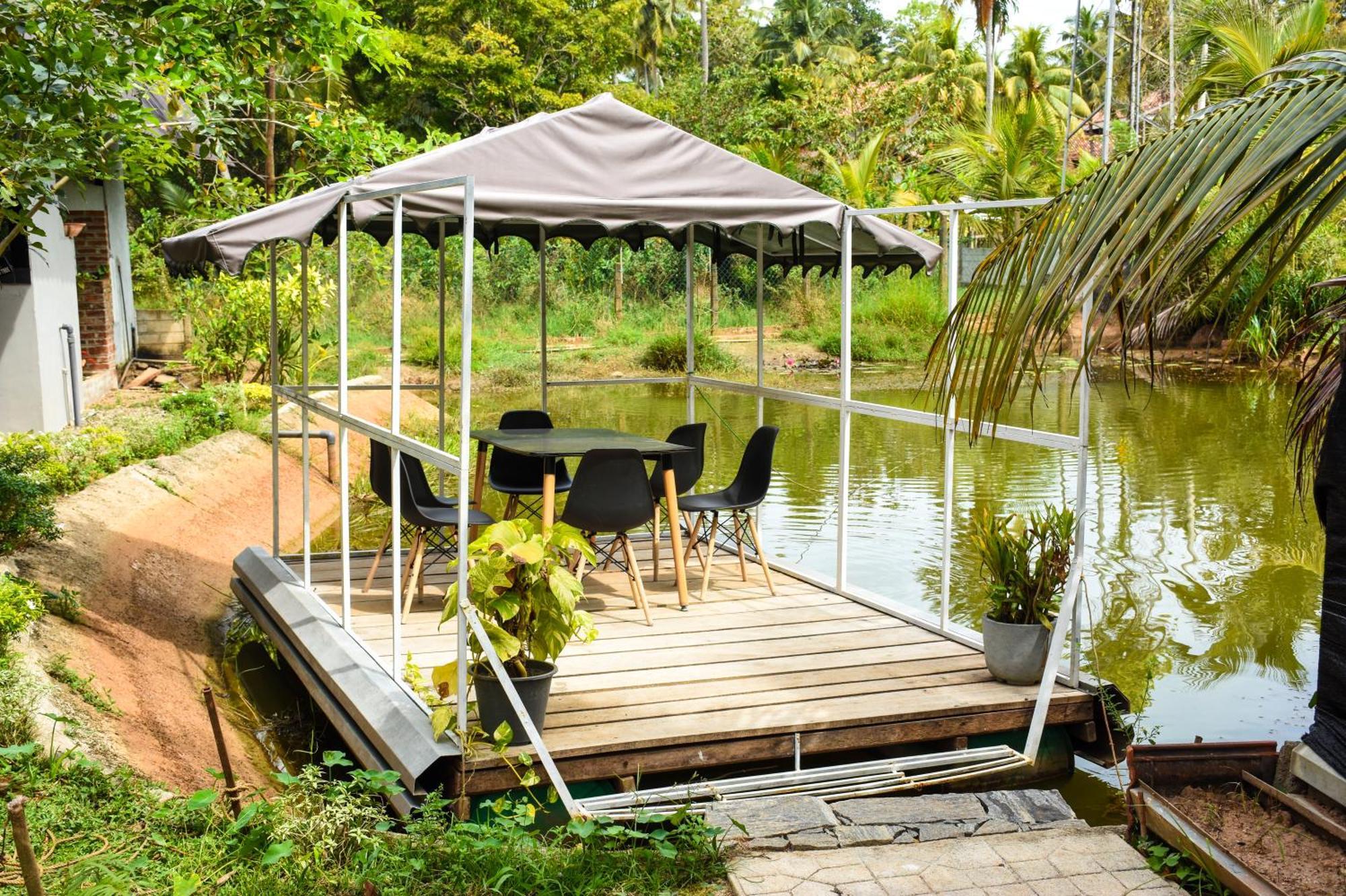 Steps Garden Resort نيجومبو المظهر الخارجي الصورة