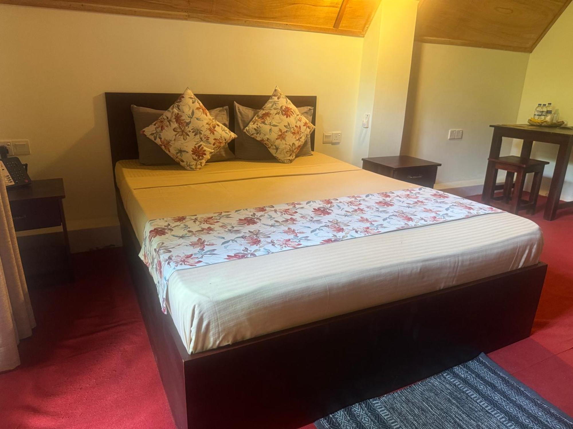 Steps Garden Resort نيجومبو المظهر الخارجي الصورة