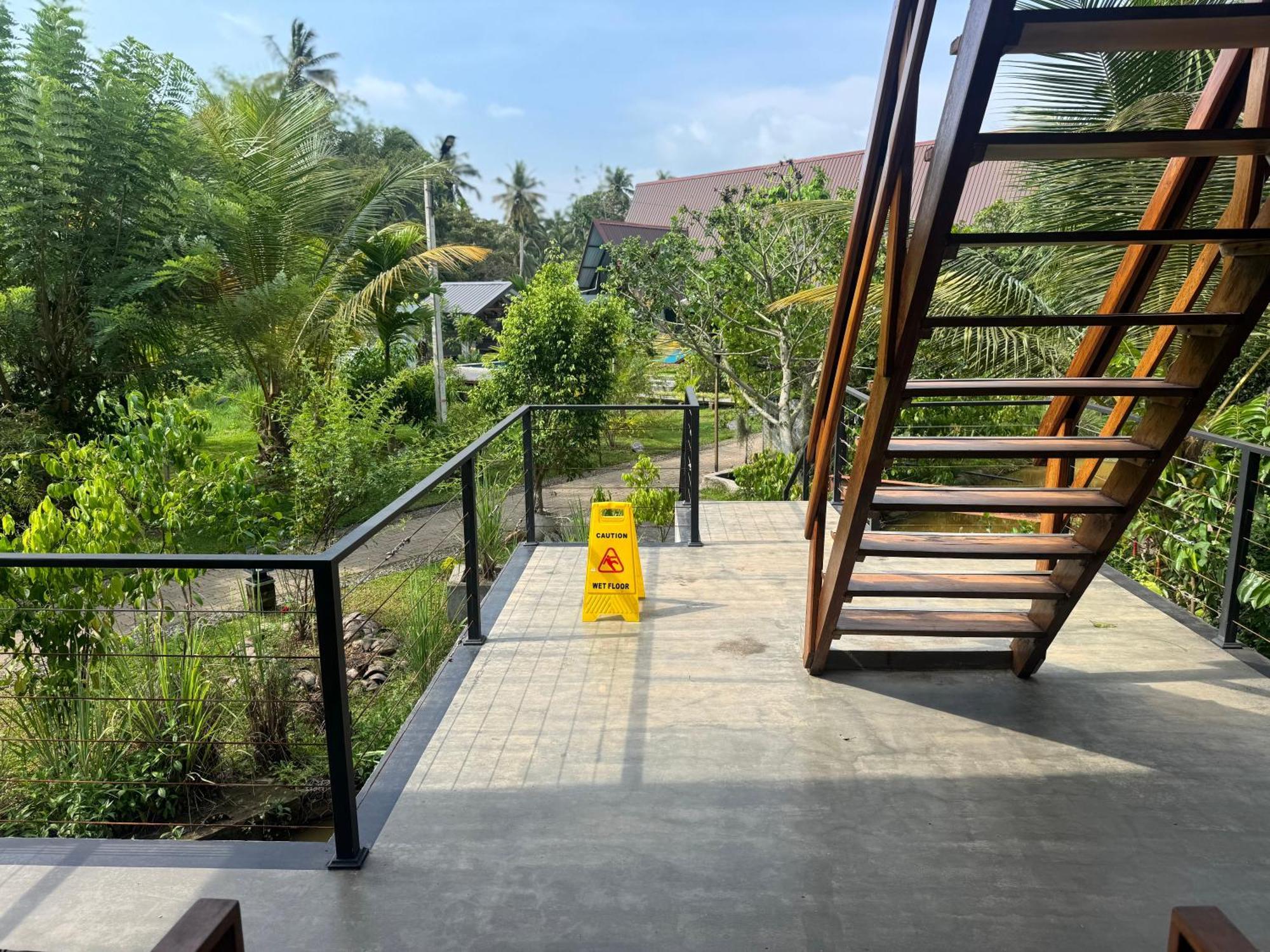 Steps Garden Resort نيجومبو المظهر الخارجي الصورة